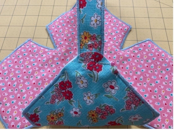 Easter Basket Attaching Handle Picture 3